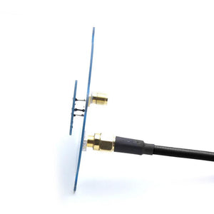 Antenne émettrice-réceptrice GEPRC Triple Feed Patch-1 5,8 GHz SMA mâle/PR-SMA mâle compatible avec Fatshark